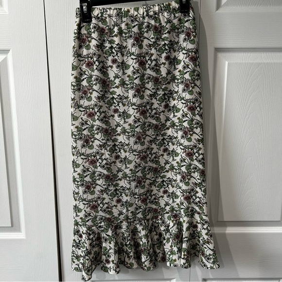 Max Studio Floral Skirt - Green and White NWT - Picture 5 of 6